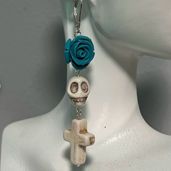 Hand Crafted Jewelry - Day of the dead skull bead and cross earrings/ gothic jewelry
